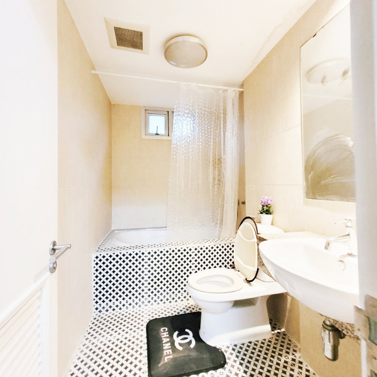 picture For rent The Clover Thonglor (near BTS Thonglor station). - 5/12