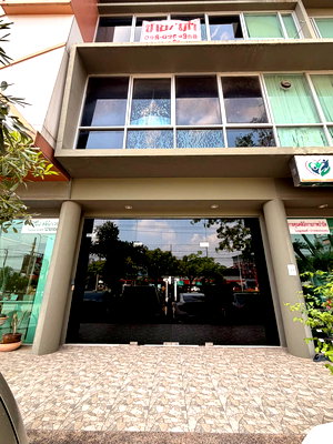 อาคารพาณิชย์ นนทบุรี : ขาย  อาคารพาณิชย์ 4 ชั้น(เลี่ยงเมืองปากเกร็ด)