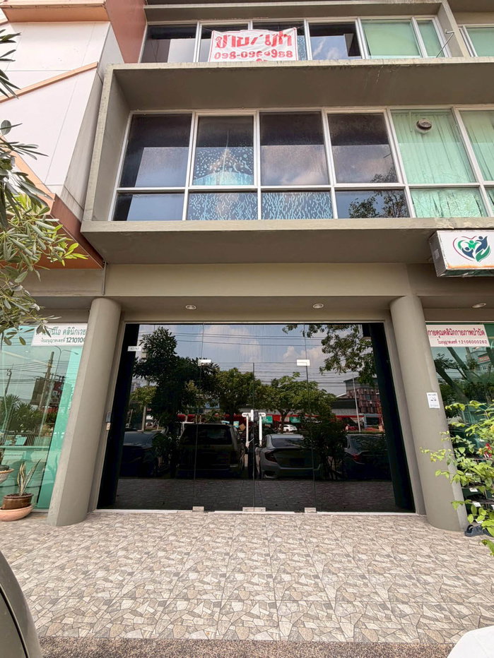 รูป ขาย  อาคารพาณิชย์ 4 ชั้น(เลี่ยงเมืองปากเกร็ด) - รูปที่ 1/18