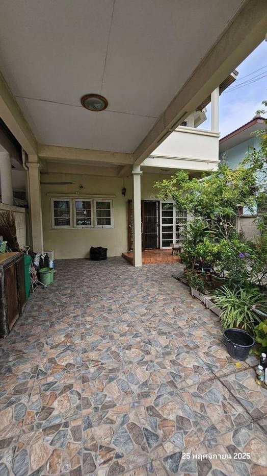รูป LTH14873OP - Semi-Detached House for Sale Rama 3 | Sri Pramot Village | 17.6 MB | บ้านแฝดขาย พระราม 3 หมู่บ้านศรีประมาศ - รูปที่ 3/5