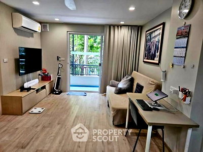 Condos for sale Gateway Ekamai : 2-BR Condo at The Bangkok Sukhumvit 61 Condominium near BTS Thong Lor (ID 2451114)