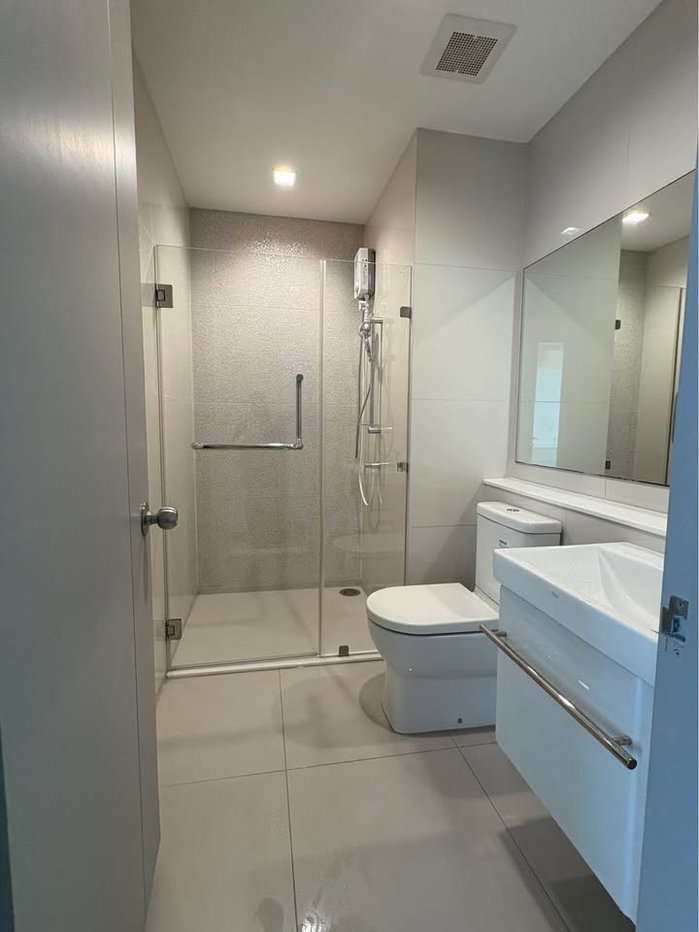 รูป Life Sukhumvit 62 ห้องสวย ราคาดี สอบถามเพิ่มเติมได้ที่ Line @condorental - รูปที่ 8/9