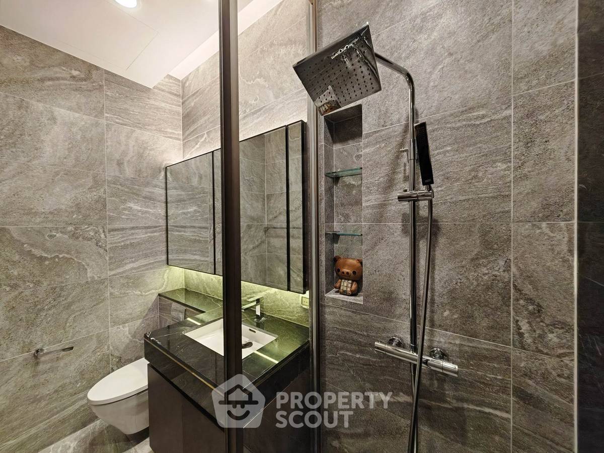 รูป คอนโด 2-ห้องนอน ที่ ดิ เอส สุขุมวิท 36 ใกล้ BTS ทองหล่อ (ID 2550460) - รูปที่ 9/11