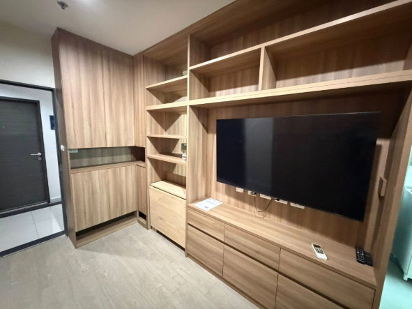 รูป #SC12741​​​  📌 เช่า | 🟦🟨เมโทร สกาย บางซื่อ - ประชาชื่น🟥🟩💬𝑪𝒐𝒏𝒕𝒂𝒄𝒕𝑳𝑰𝑵𝑬:@𝒔𝒆𝒄𝒓𝒆𝒕𝒑𝒓𝒐𝒑𝒆𝒓𝒕𝒚 🔥✨ - รูปที่ 3/10