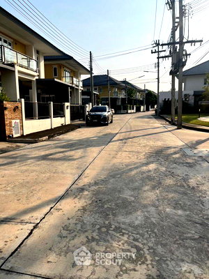 บ้านเดี่ยว ชลบุรี : บ้าน 3-ห้องนอน ใน หนองขาม (ID 2779981)