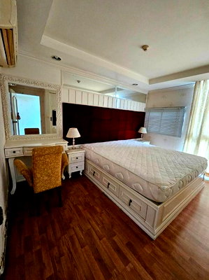 คอนโดให้เช่า : ให้เช่า 1 ห้องนอน ที่ The Kris 1 ห้องกว้าง เฟอร์ฯเครื่องใช้ไฟฟ้าครบ ห้องอยู่ชั้น 3 49.6 ตารางเมตร