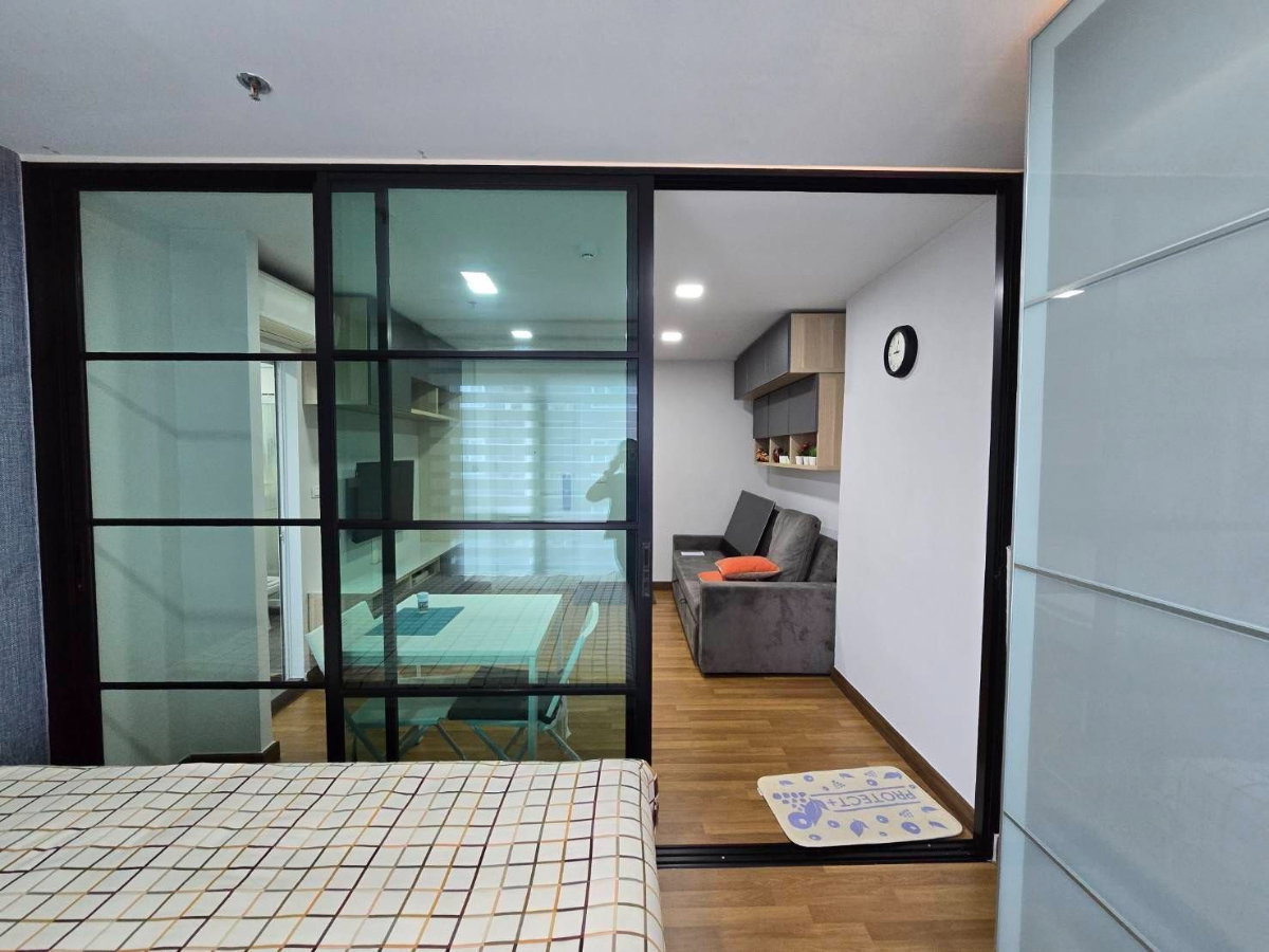 รูป ให้เช่าคอนโด รีเจ้นท์โฮม 27 บางซ่อน แบบ 1 ห้องนอน - รูปที่ 2/9