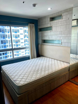 Condos for rent HomePro Rama 9 : LPN Place Srinakarin-Huamak Station for Rent | 9,500 THB/Month | High Floor, Fully Built-in + Washer