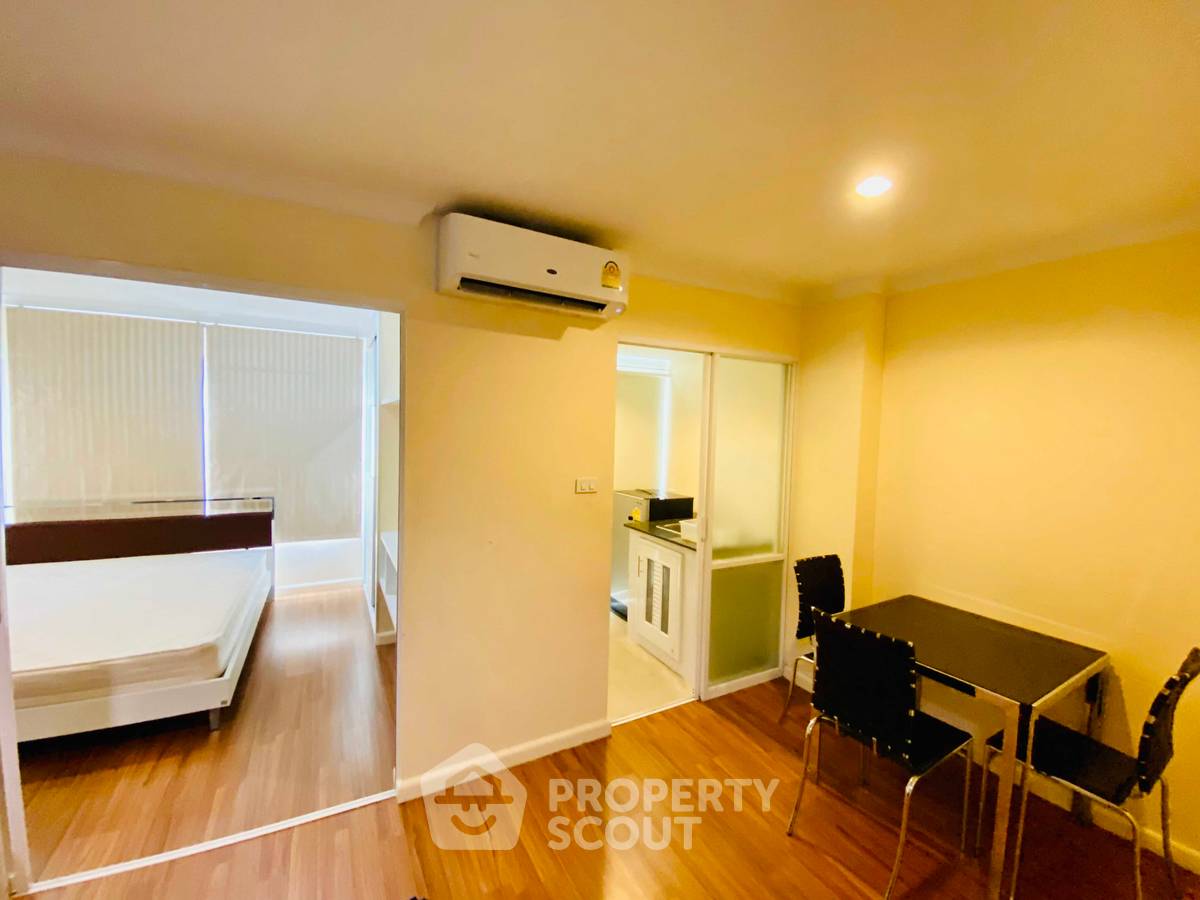 รูป คอนโด 1-ห้องนอน ที่ ลุมพินี สวีท ปิ่นเกล้า ใกล้ MRT บางยี่ขัน (ID 657381) - รูปที่ 2/8
