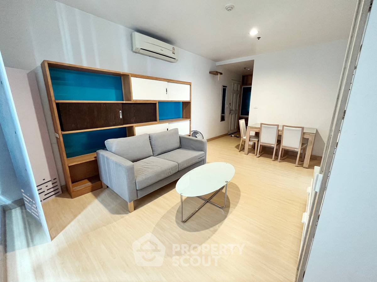 รูป คอนโด 2-ห้องนอน ที่ ไลฟ์ แอท รัชดา-ห้วยขวาง ใกล้ MRT สุทธิสาร (ID 2520964) - รูปที่ 2/11