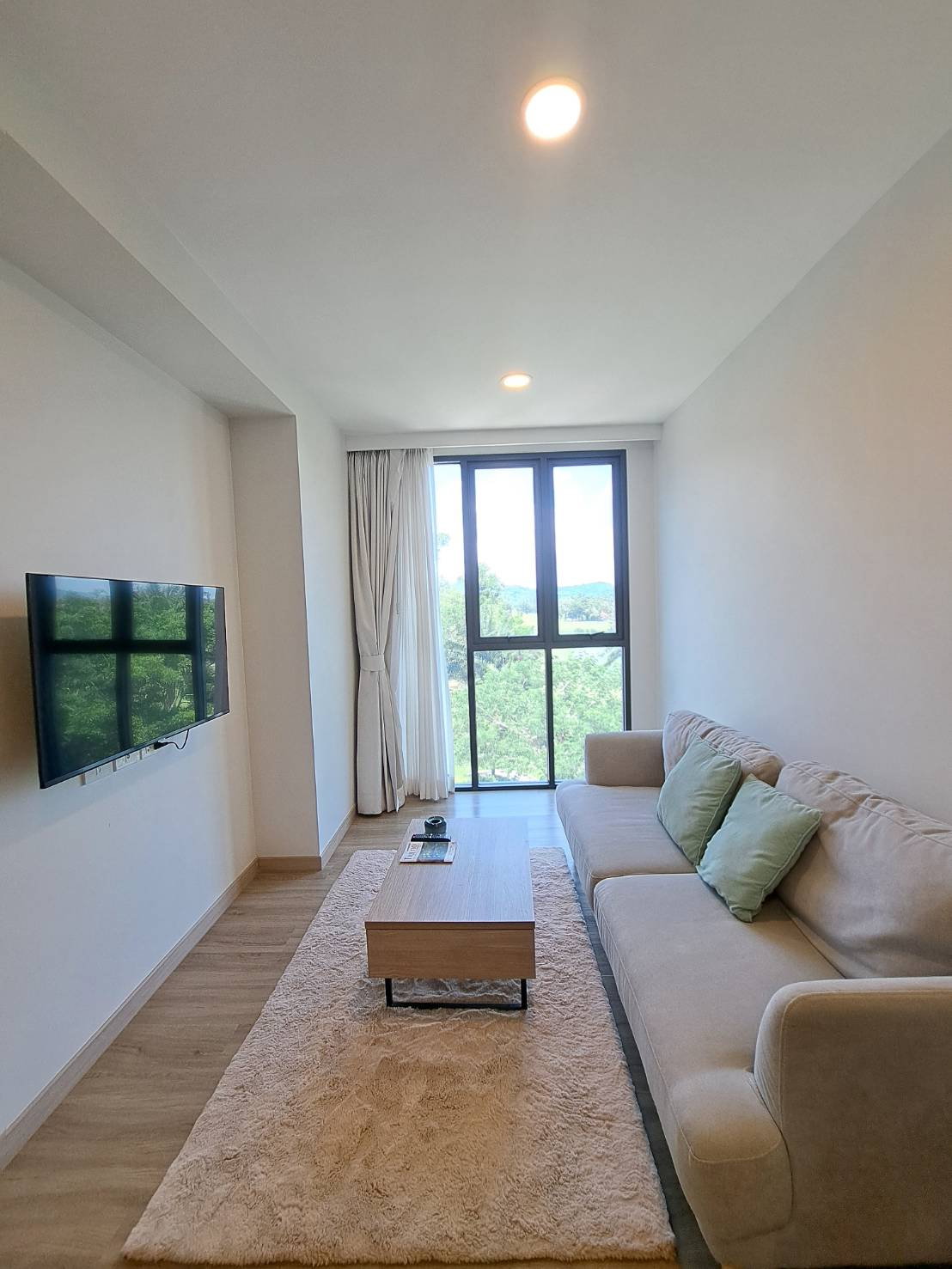 Rare unit Foreign Quota last room  condo in Laguna for sale , golf course view rare unit  Foreign quota - image 6