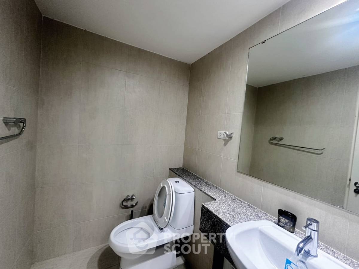 รูป คอนโด 2-ห้องนอน ที่ เดอะ โคลเวอร์ ทองหล่อ เรสซิเดนซ์ ใกล้ BTS ทองหล่อ (ID 2776910) - รูปที่ 5/10