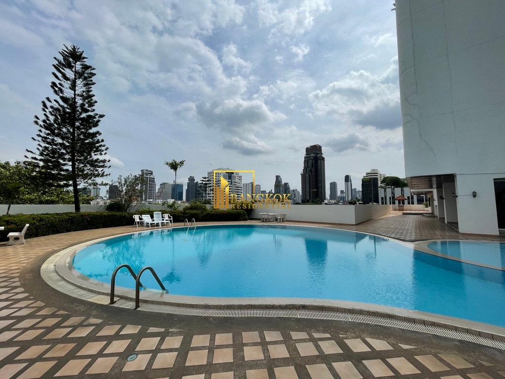 รูป Oriental Towers | Expansive 3 Bedroom Pet Friendly Condo in Ekkamai - BR17432CD - รูปที่ 33/42