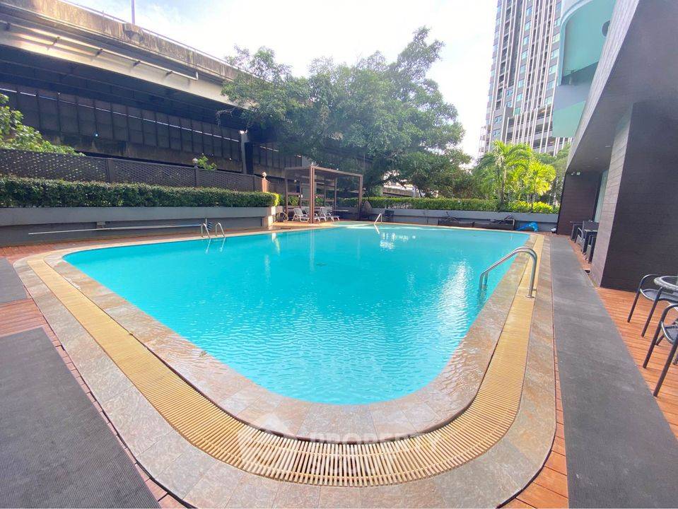 picture 2-BR Condo at Wittayu Complex near BTS Phloen Chit (ID 993930) - 5/15