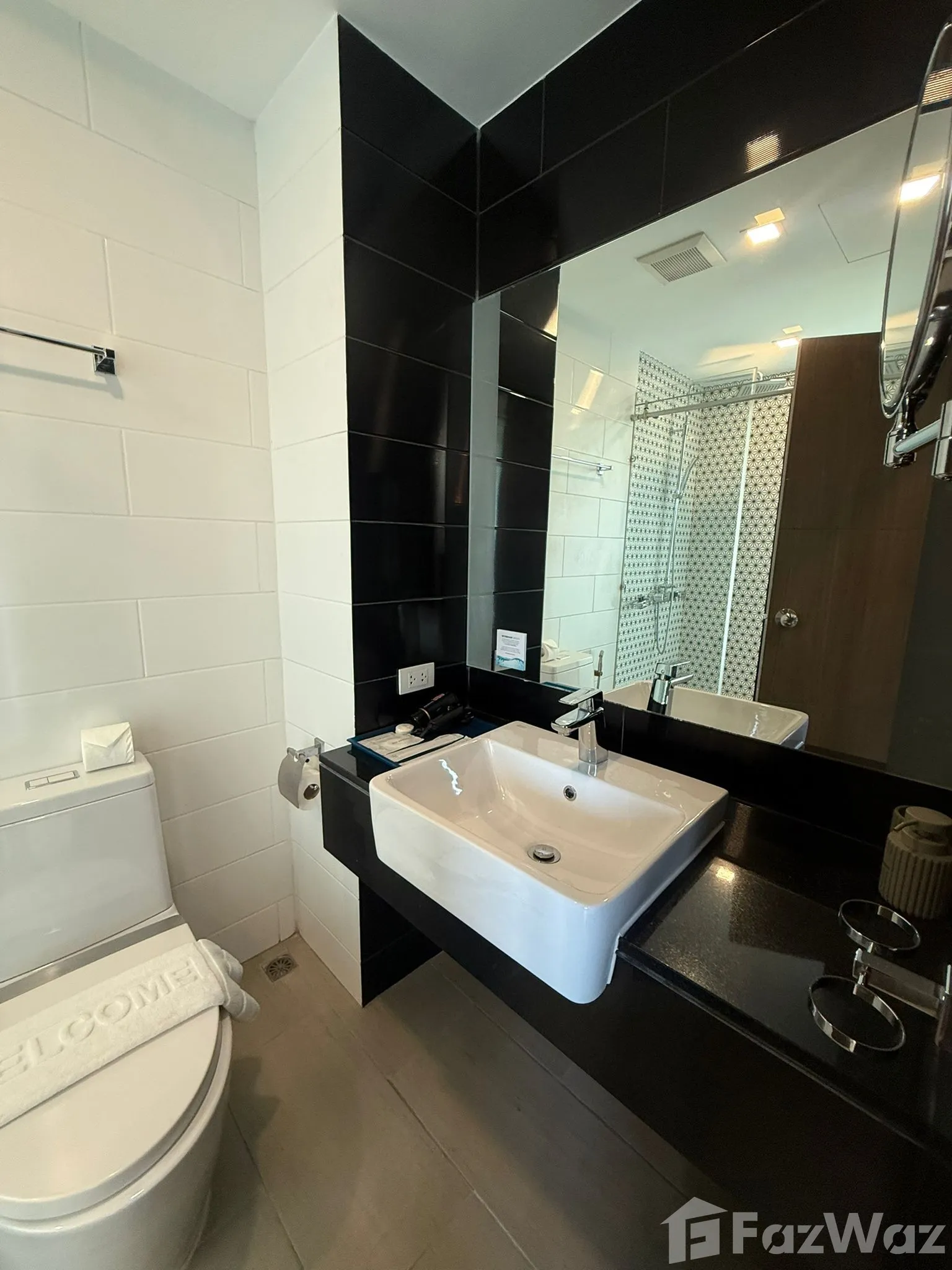 Lake view condo close to beach 6149400 - image 3