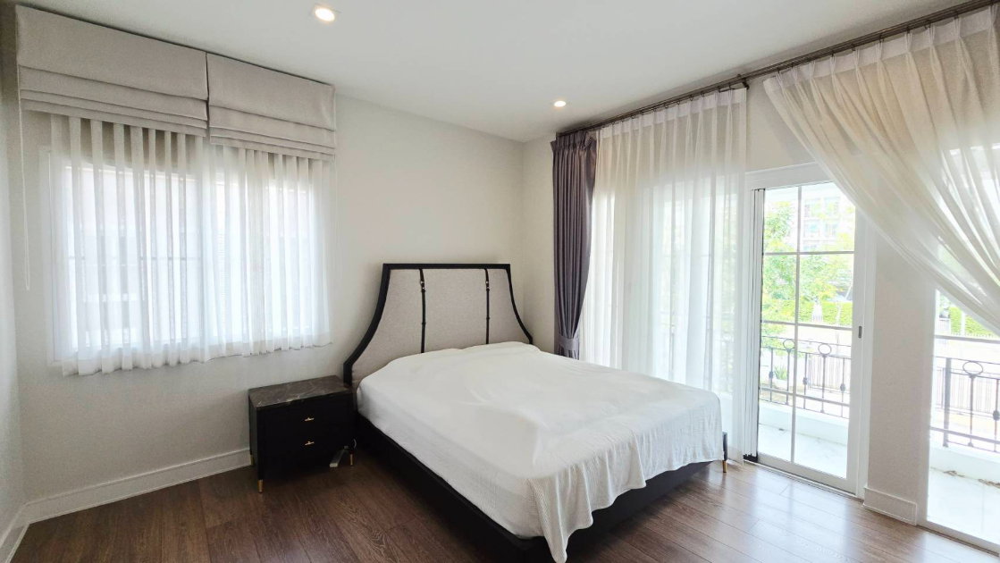 รูป !ขาย! บ้านหรู ครึ่งไร่ ทะเลสาป ซีรีนเลค เชียงใหม่ วิวดอยสุเทพ (พื้นที่ใหญ่สุดในโครงการ) ใกล้เมือง ห่างสนามบิน 10นาที - รูปที่ 36/48