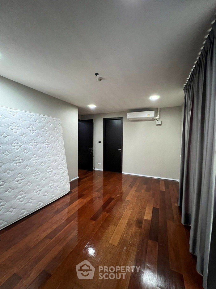 รูป คอนโด 2-ห้องนอน ที่ วิลล่า สิกขรา คอนโดมิเนียม ใกล้ พร้อมพงษ์ (ID 1501641) - รูปที่ 9/16