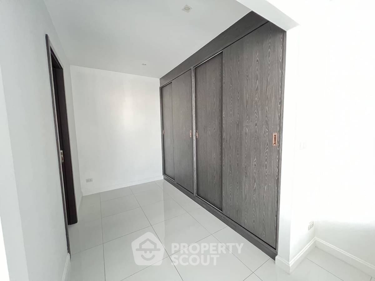 รูป คอนโด 2-ห้องนอน ที่ เดอะ เพลส พระตำหนัก ใกล้ ถนนพระตำหนัก พัทยา (ID 2778708) - รูปที่ 35/36