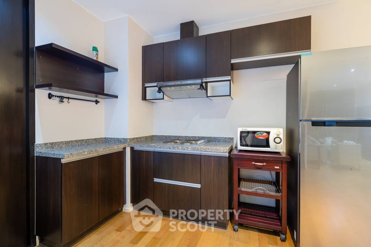 picture 2-BR Condo at The Madison near BTS Phrom Phong (ID 970093) - 4/14