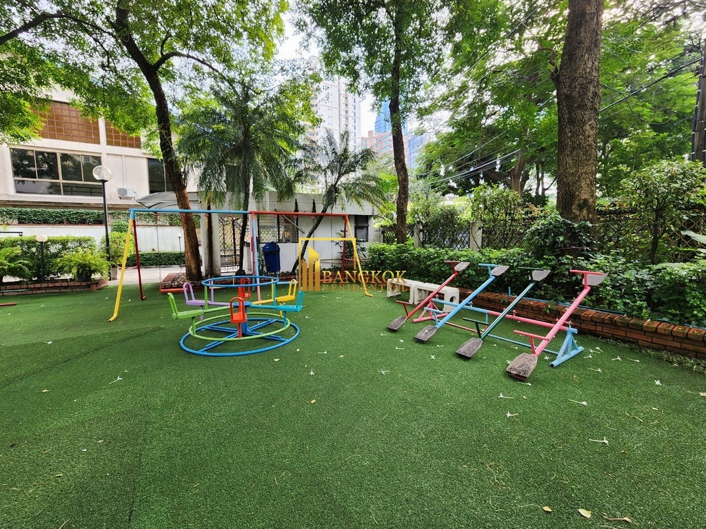 picture Richmond Palace | Fantastic Value 2 Bed in Phrom Phong  - BR19930CD - 30/33