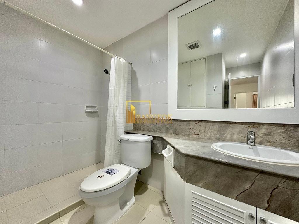 picture Richmond Palace | Great Value 3 Bedroom Condo in Phrom Phong - BR17253CD - 24/38