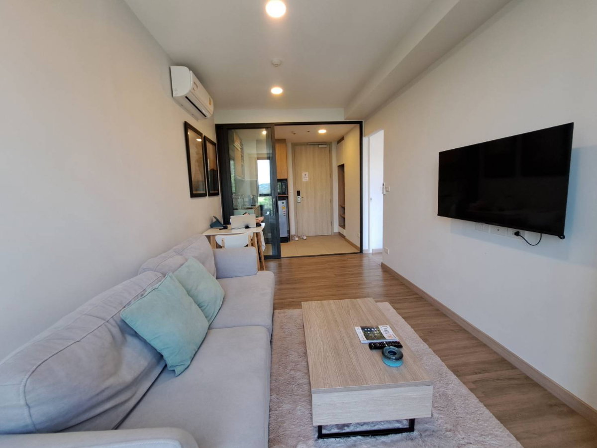 Rare unit Foreign Quota last room  condo in Laguna for sale , golf course view rare unit  Foreign quota - image 5