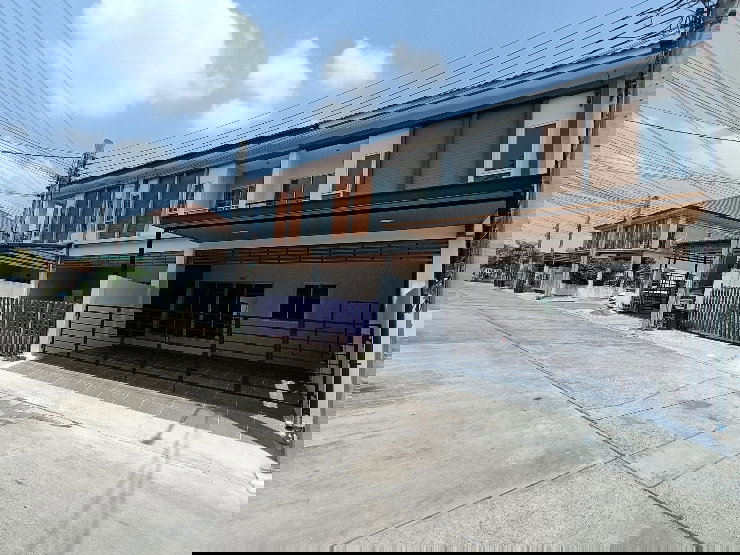 รูป ลาดกระบัง  หนองจอก ฉลองกรุง หมู่บ้านราชพฤกษ์ นัดชมบ้าน 085-318-6868 คุณวา - รูปที่ 3/23