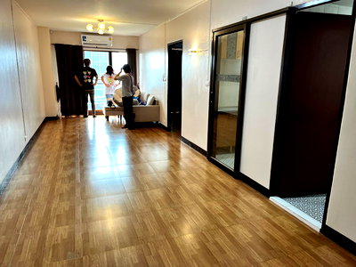 Condos for rent Siam University : Bangkhae               Condotown