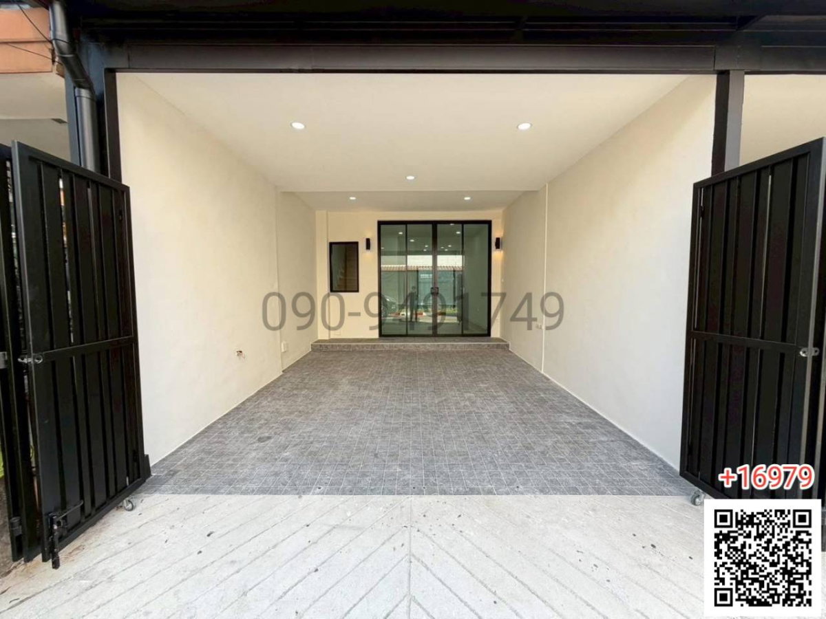 รูป ขาย ทาวน์โฮม 3 ชั้น Sixnature Watcharapol พร้อมเข้าอยู่ - รูปที่ 4/17