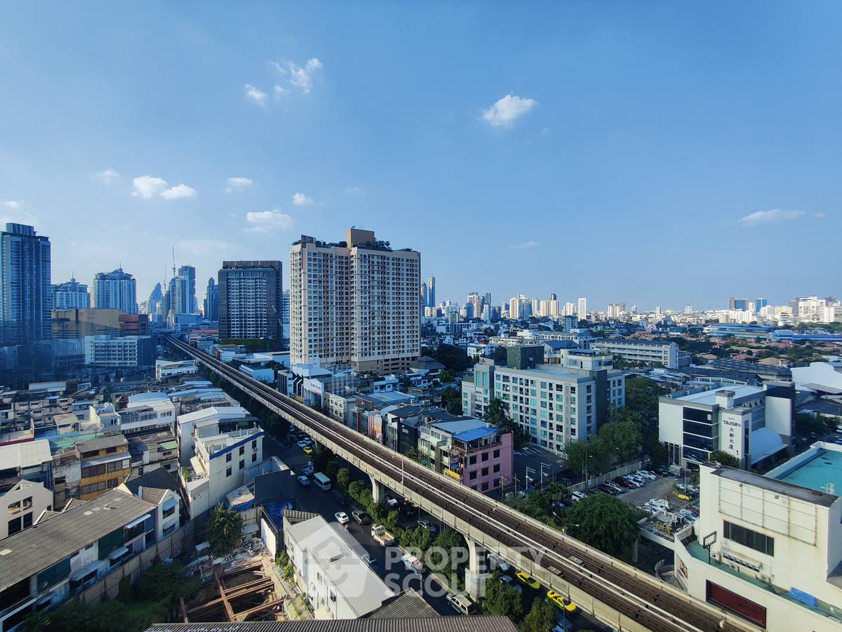 รูป คอนโด 1-ห้องนอน ที่ ริทึ่ม สุขุมวิท 44/1 ใกล้ BTS พระโขนง (ID 756252) - รูปที่ 4/5