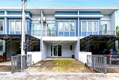 ขายทาวน์โฮม : ชวนชื่น ทาวน์ รังสิต-คลอง 1 สภาพดีพร้อมอยู่ ใกล้ฟิวเจอร์พาร์ค รังสิต