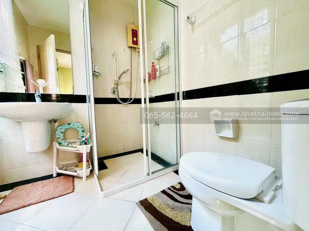 รูป ทาวน์โฮม 3 ชั้น หมู่บ้านกลางเมือง บริติช ทาวน์ ศรีนครินทร์ ซ.ศรีด่าน24 ศรีนครินทร์ พื้นที่ 20.8 ตรว. สวยพร้อมอยู่ - รูปที่ 10/24