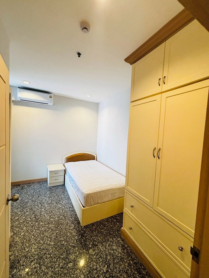 picture Pathumwan                  Resort  - 7/19