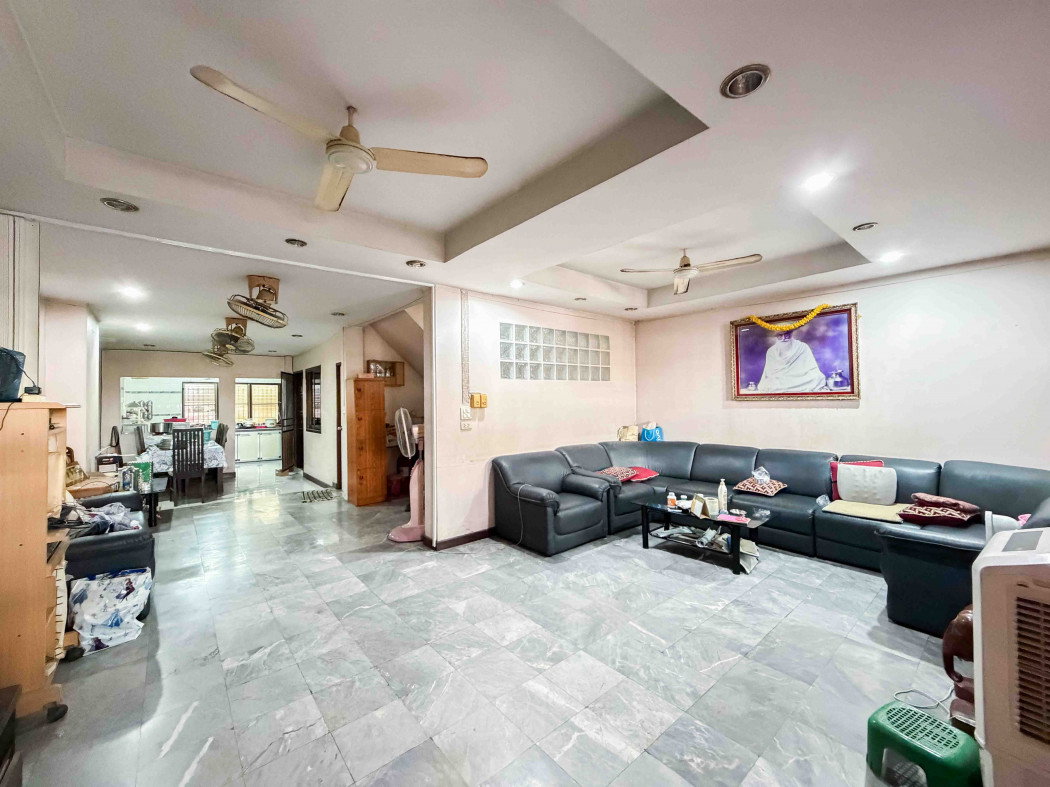 รูป ขาย ทาวน์โฮม 3 ชั้น ฐิติพร พัฒนาการ 29 ใกล้สนามบินสุวรรณภมิ 33 ตรว 3 ชั้น เหมาะออฟฟิศ - รูปที่ 2/12