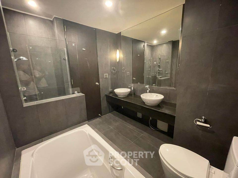 รูป คอนโด 2-ห้องนอน ที่ ซิตี้ สมาร์ท สุขุมวิท18 ใกล้ BTS อโศก (ID 890179) - รูปที่ 4/8