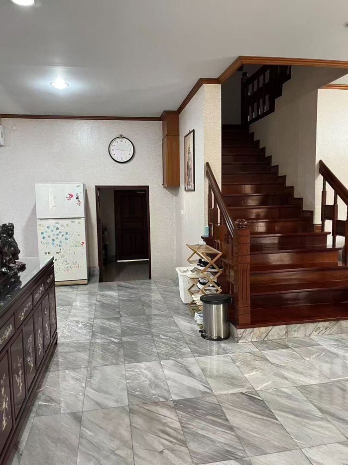 รูป 📍 ขาย หมูบ้านปรีชา ทำเลศรีนครินทร์ | บ้านกว้างอยู่สบาย ราคาดีคุ้มค่า | ใกล้ห้างและสิ่งอำนวยความสะดวก  - รูปที่ 14/31