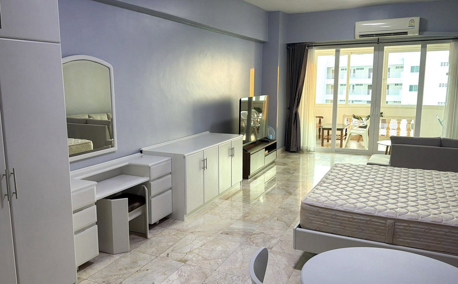 รูป Studio Condo for Rent Jomtien Complex Condotel - รูปที่ 2/10