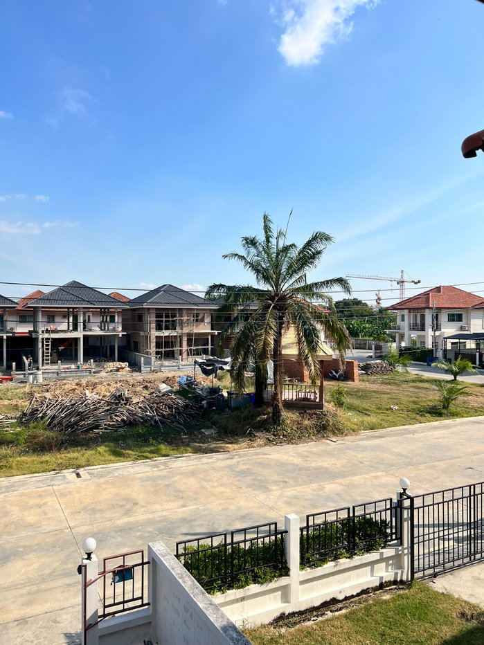 รูป ขายบ้านเดี่ยวติดจำนอง 2ชั้น 53 ตรว. หมู่บ้านคริสตัล ถนนฉลองกรุง ซอยวัดอู่ตะเภา แขวงลำผักชี เขตหนองจอก กทม. - รูปที่ 7/19