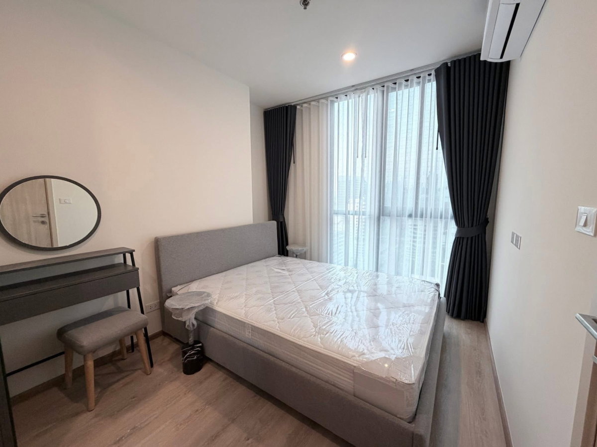 รูป WS6994 🚨 NEW! ห้องใหม่มือ 1 ติด MRT พระราม 9 พร้อมอยู่ทันที 🚨 เพียง 20,000 บาท / เดือน - รูปที่ 3/6