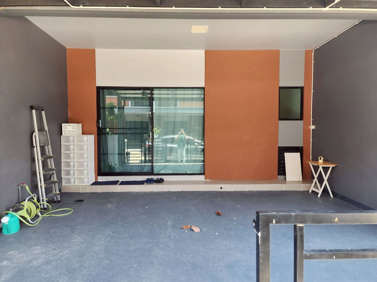 รูป ให้เช่าบ้านทาวน์โฮมพร้อมอยู่ สิริ เพลส กัลปพฤกษ์-สาทร ซอยกำนันแม้น หน้ากว้างพิเศษ - รูปที่ 2/23