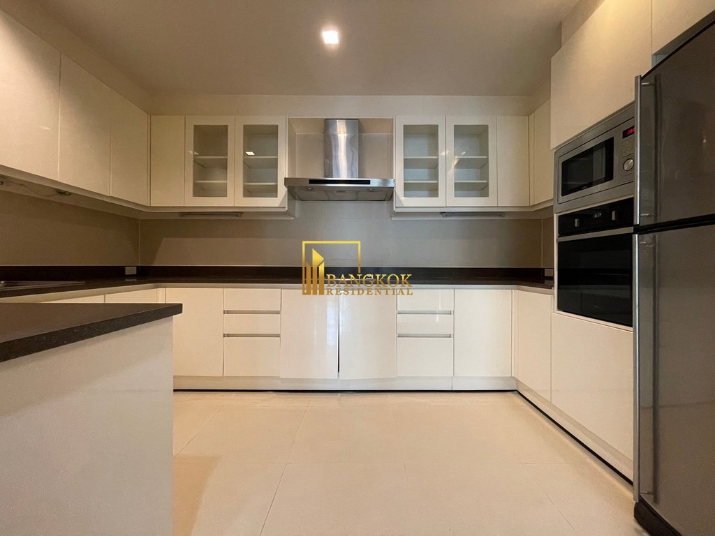 picture Impressive 3 Bedroom Duplex Apartment in Phrom Phong Area - BR0235AP - 13/60