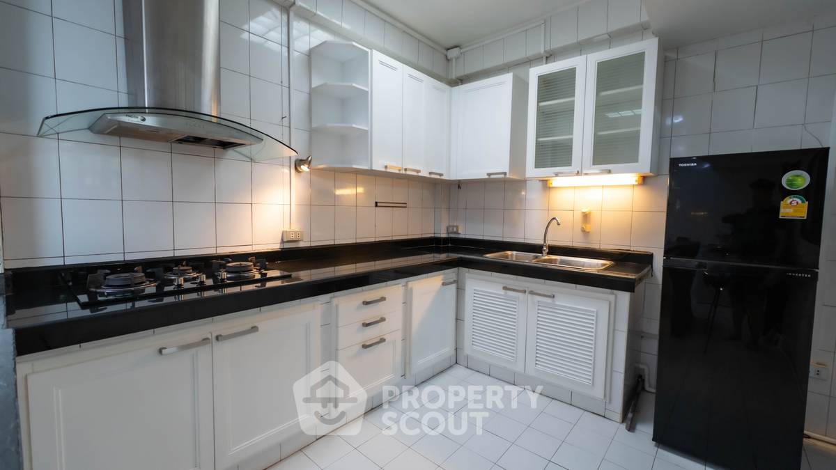 รูป ทาวน์เฮาท์ 5-ห้องนอน ที่ เอกมัย วิลล่า ใกล้ ARL รามคำแหง (ID 515390) - รูปที่ 6/19