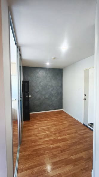 รูป 🏢 ขายคอนโด ห้องมุม วิวโล่ง ใกล้ BTS แบริ่ง พร้อมอยู่ 🏢 ) ลุมพินี วิลล์ สุขุมวิท 76 – แบริ่ง สเตชั่น (1) - รูปที่ 5/12