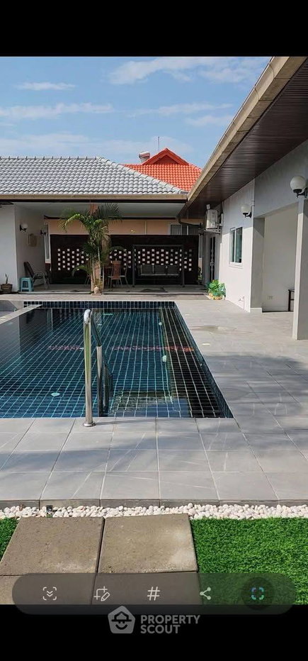 รูป วิลล่า 3-ห้องนอน ใกล้ เมืองพัทยา (ID 2781276) - รูปที่ 4/5