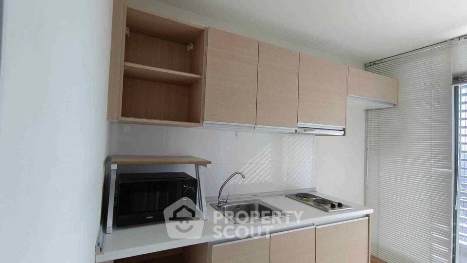 picture 1-BR Condo at Rhythm Ratchada near MRT Ratchadaphisek (ID 1084181) - 5/15