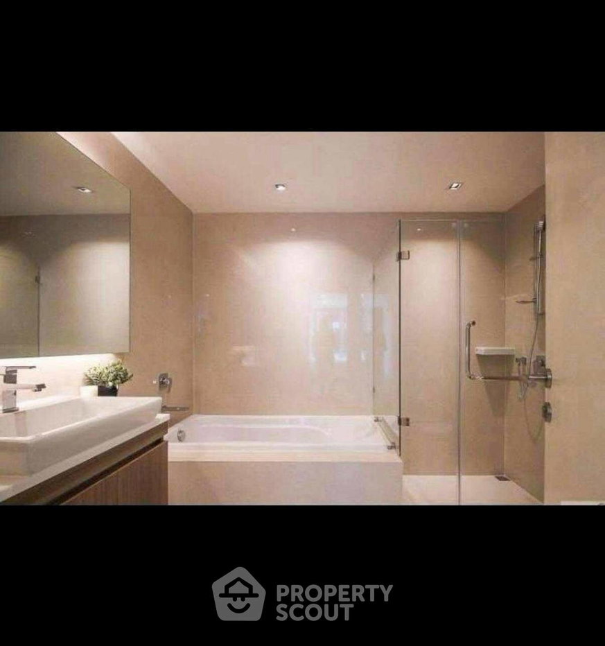 picture 2-BR Condo at Vtara 36 near BTS Thong Lor (ID 2249667) - 2/6