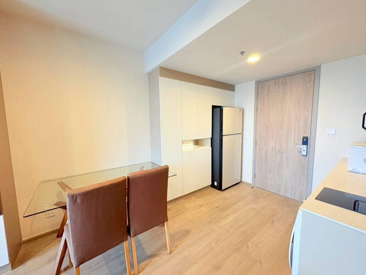 รูป ให้เช่าคอนโด เดอะ คราวน์ เรสซิเดนซ์ (45 ตร.ม.) 1 ห้องนอน 1 ห้องน้ำ วิวสวนเบญจกิติ  - รูปที่ 9/28