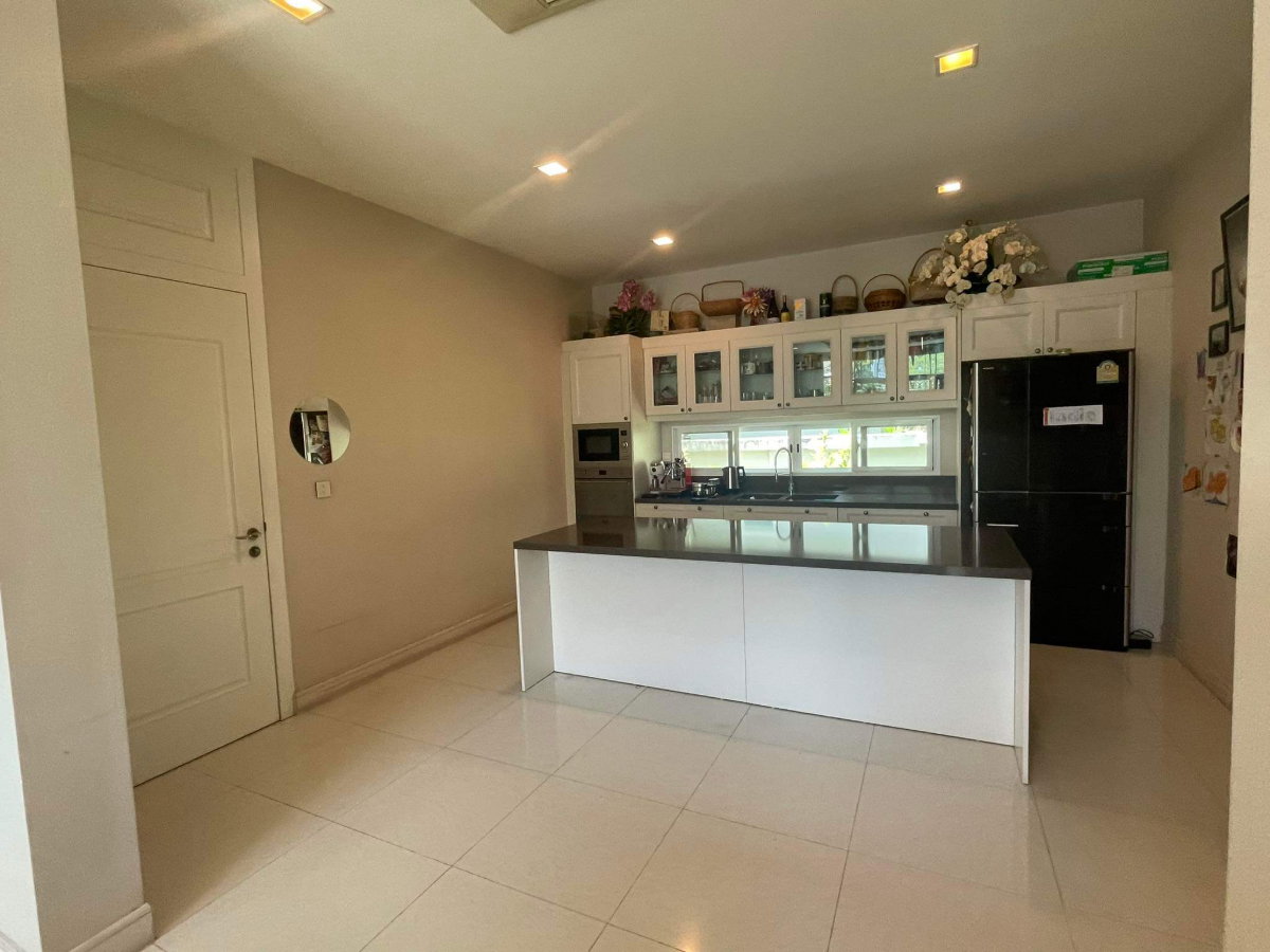 picture MN04349 - Narasiri Bangna :  MegaBangna  - 25/30