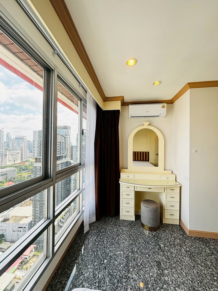 picture Pathumwan                  Resort  - 10/19