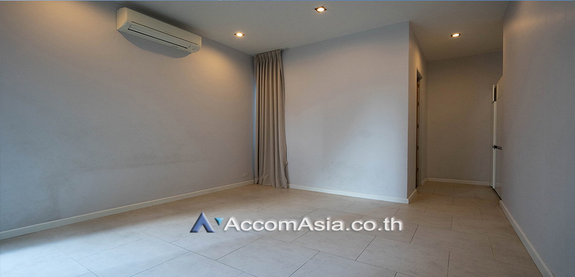 picture 🔼🔽 AccomA 📩 Private Swimming Pool 4 BR House in Phra Khanong (13001299) - 10/20